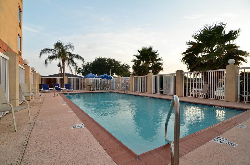 Comfort Suites New Orleans East Bagian luar foto