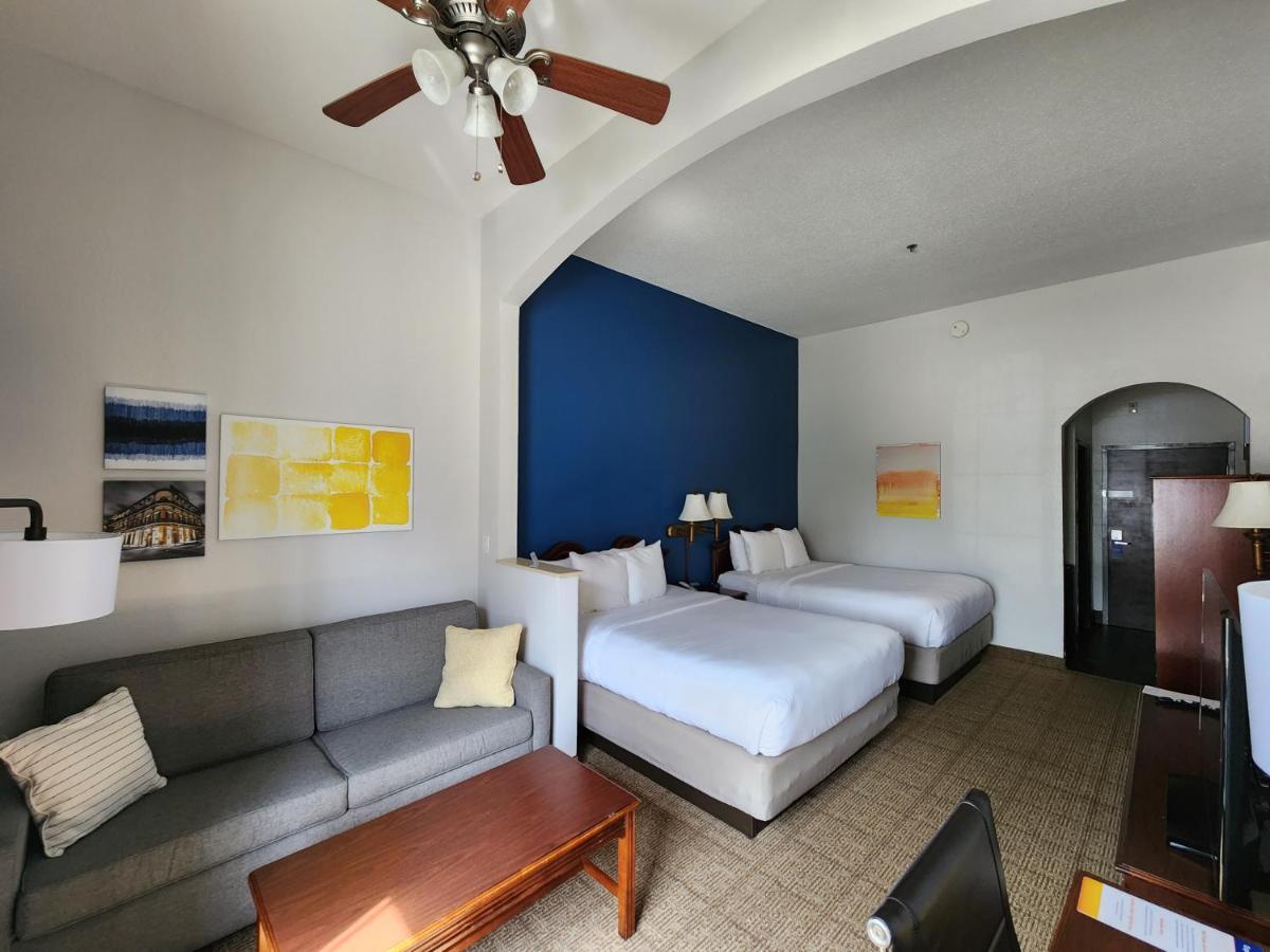 Comfort Suites New Orleans East Bagian luar foto