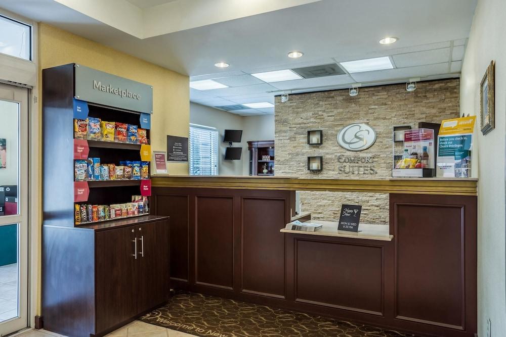 Comfort Suites New Orleans East Bagian luar foto
